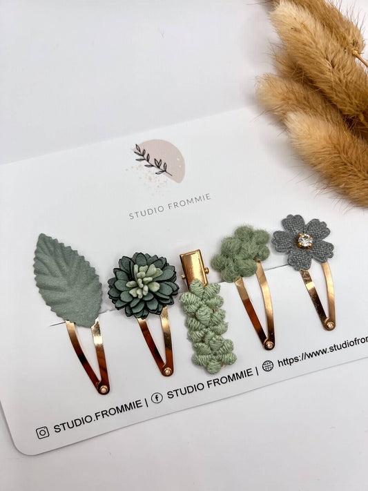 Hårspænder – Grønne blomster & blade 🌿 – Sæt af to
