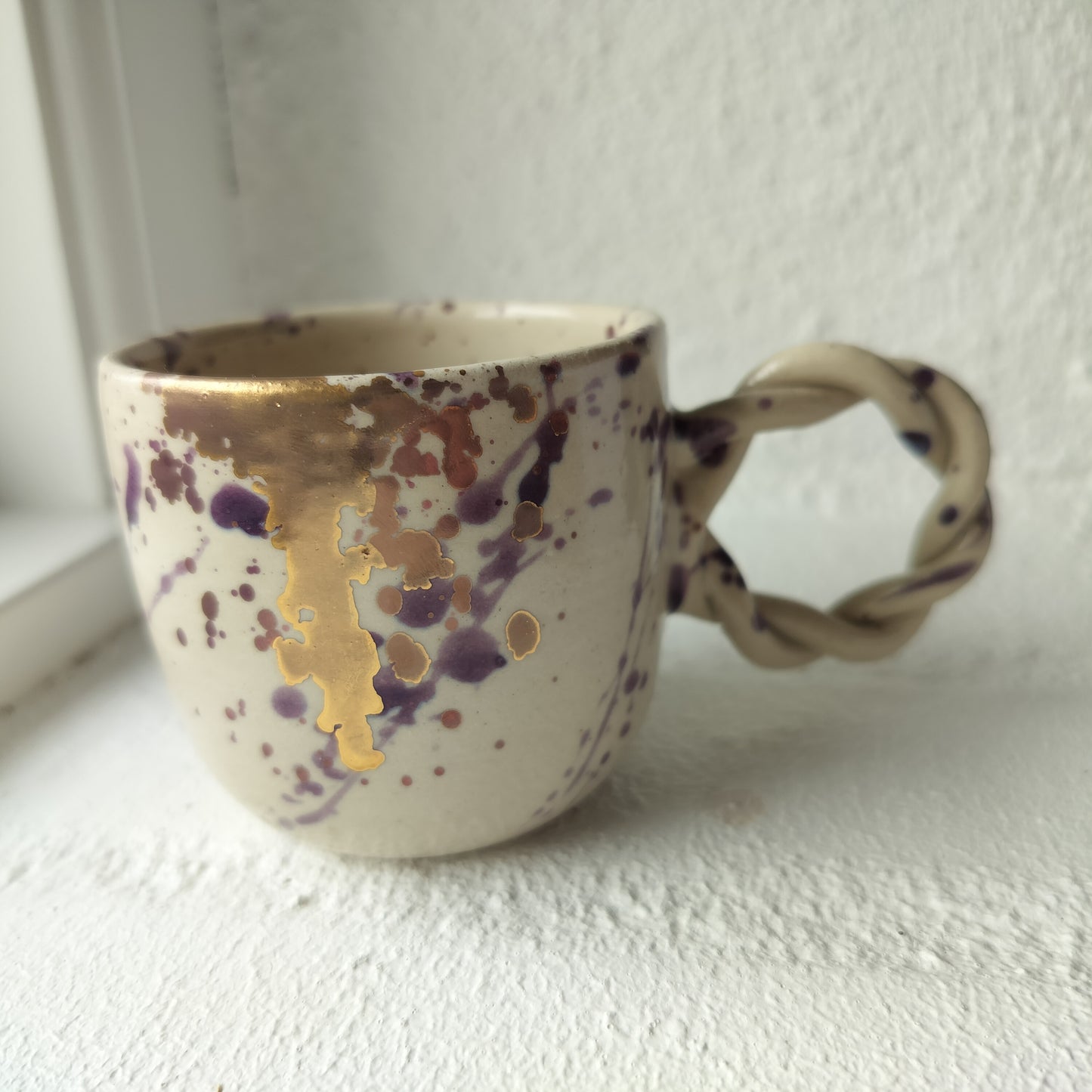 Espressokop - brombær og guld splash