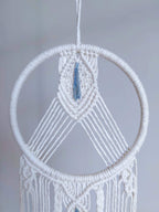 Håndlavet drømmefanger med blå kyanit – beskyttelse & styrke fra Ærkeenglen Michael