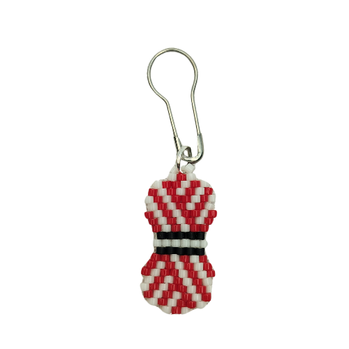 Håndsyede åbne maskemarkører – Små garnnøgler i perler 🧶✨