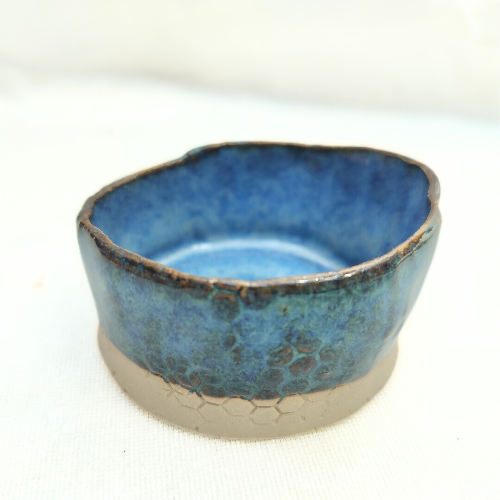 Blå skåle med slange-mønster – tre skønheder i hver sin størrelse