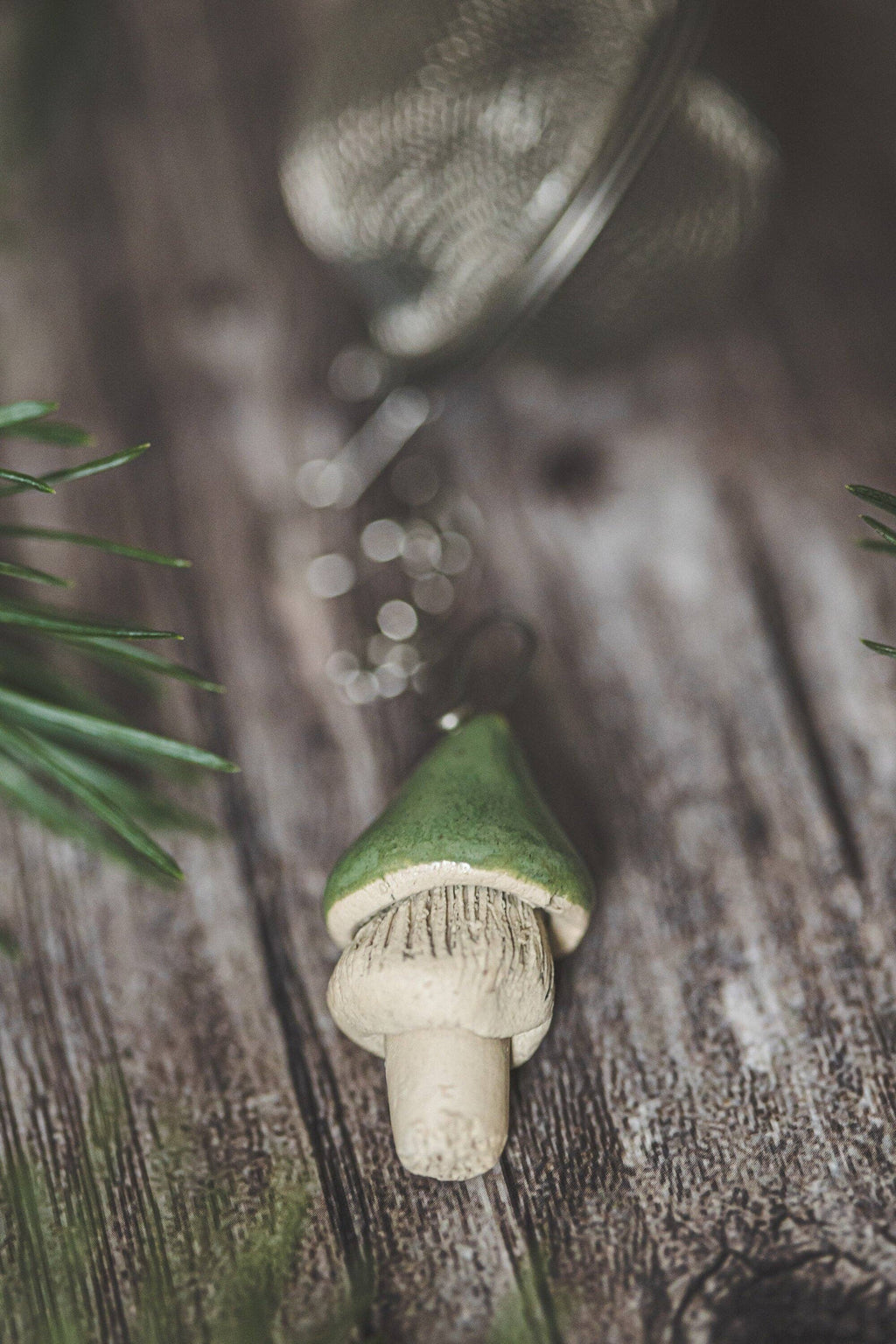 Håndlavet teæg med keramisk grøn svamp 🍄‍🟫