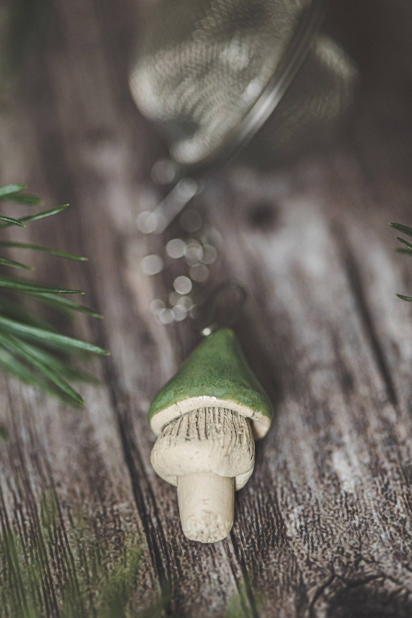 Håndlavet teæg med keramisk grøn svamp 🍄‍🟫