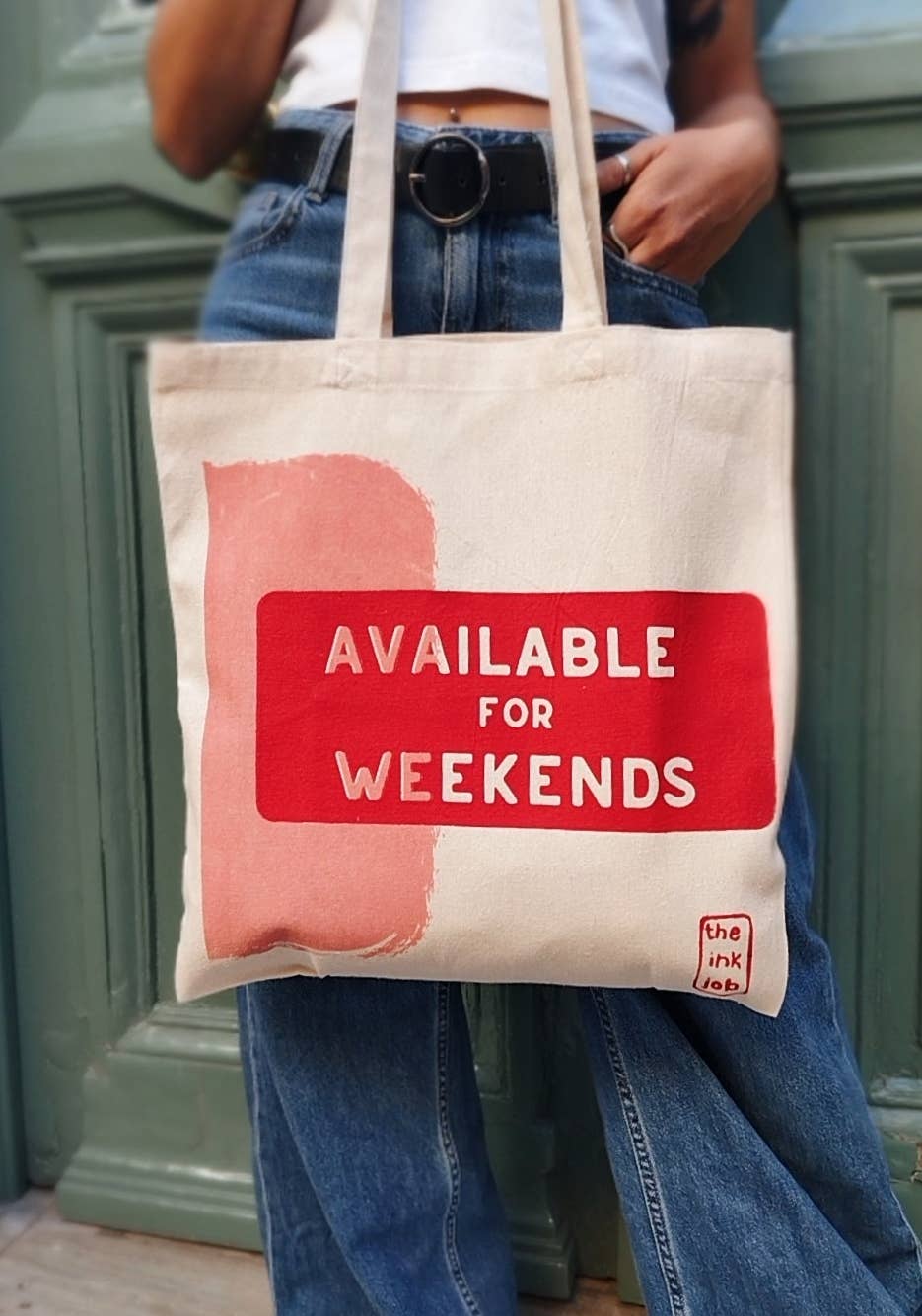 Stofnet “Available for Weekends” – håndtrykt (38 x 40 cm)