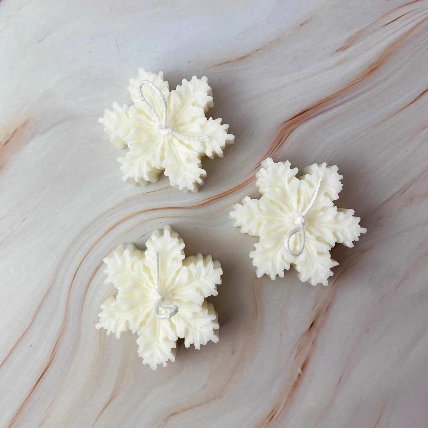 Snefnug Lys – Håndlavet sojalys