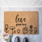 Kokosmåtter “Love grows here” – kærlighed, familie og hverdagsliv