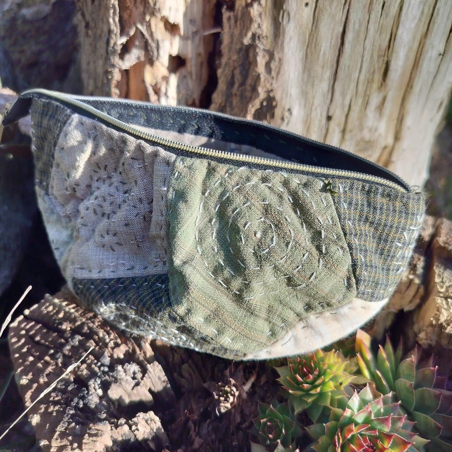 Japansk Clutch med Sashiko & Ecoprint – lille, men helt særlig