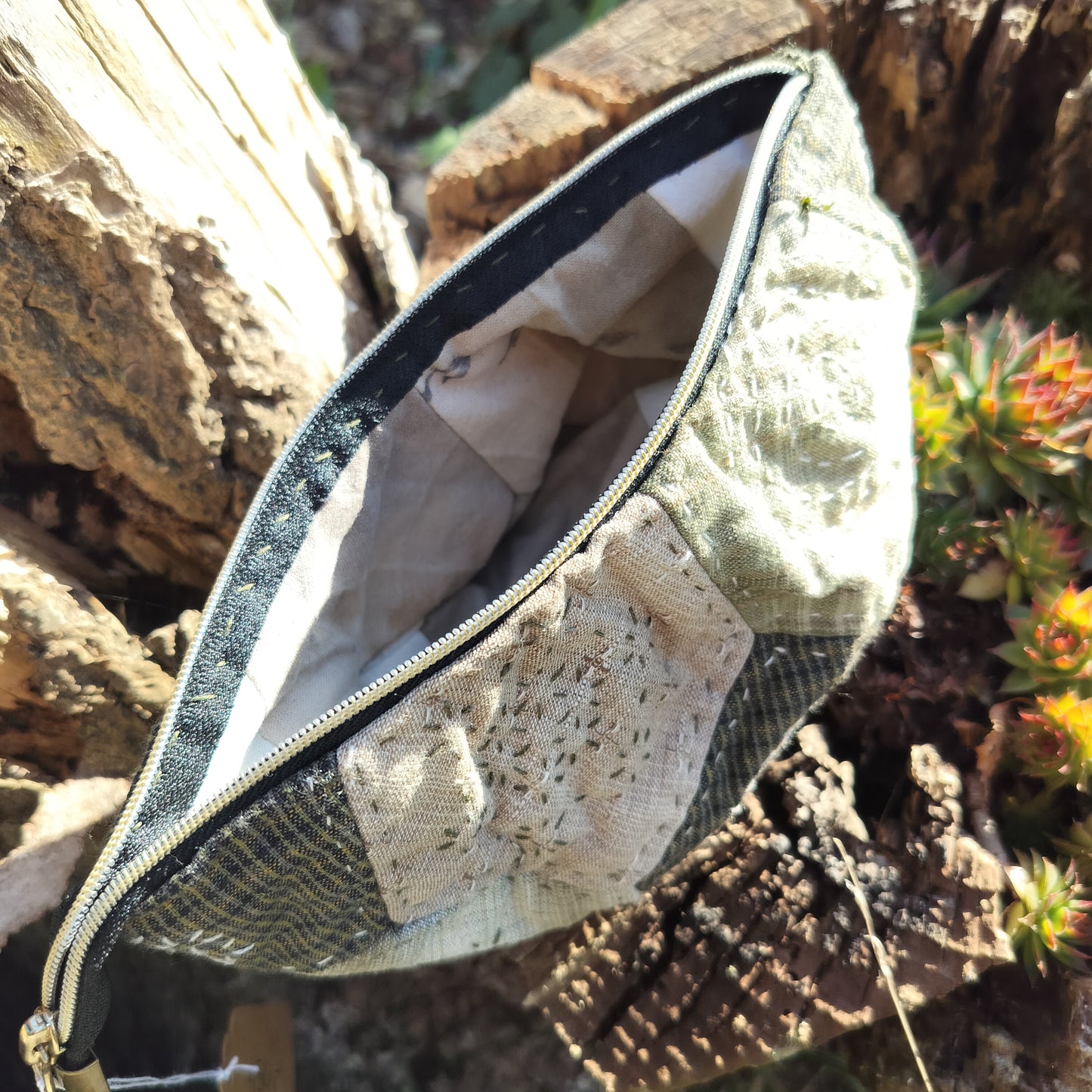 Japansk Clutch med Sashiko & Ecoprint – lille, men helt særlig