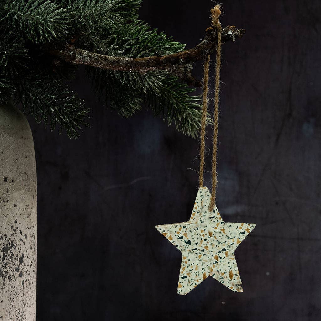 Jordfarvet Terrazzo stjerne ophæng