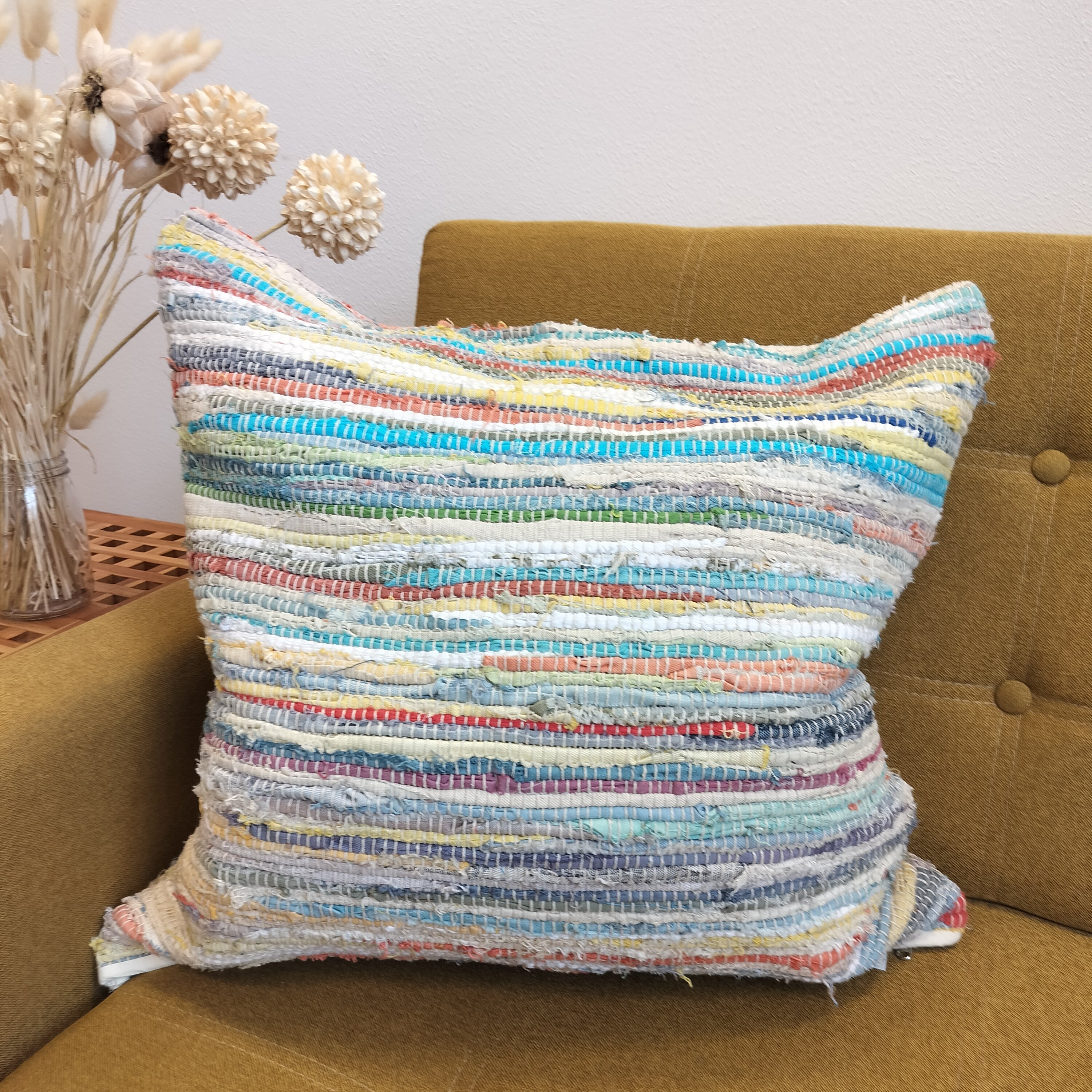 Pudebetræk 60x60 – håndvævet i genbrugsbomuld | Multifarvet