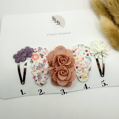 Hårspænder · 5 Designs · Lyse Nuancer & Blomster (Sælges i sæt af to)