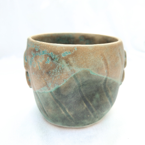 Kop med firkløvere – Små lykkebringere i keramik