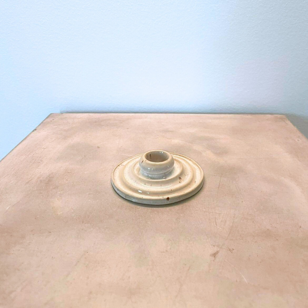 Lysestage – midterplaceret lys med riller